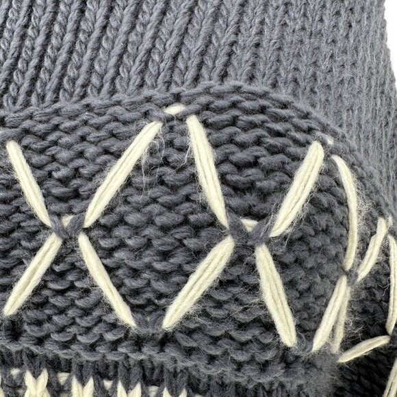 GeeGee Sweater Womens M Oversized Pullover Acrylic Slate Blue and White Knit - Picture 5 of 11